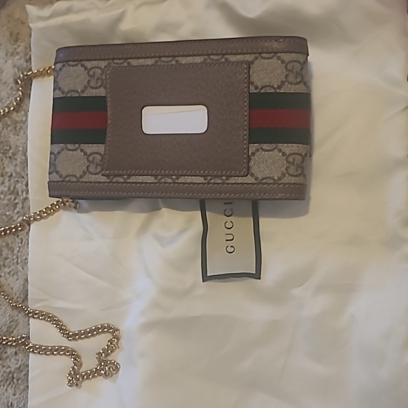 Handbag - Picture 2 of 3